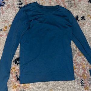 Lulu lemon swiftly long sleeve relaxed,size 2